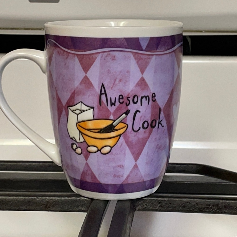 Vintage History and Heraldry Mug